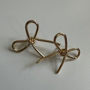 Chic Gold Bow Earrings